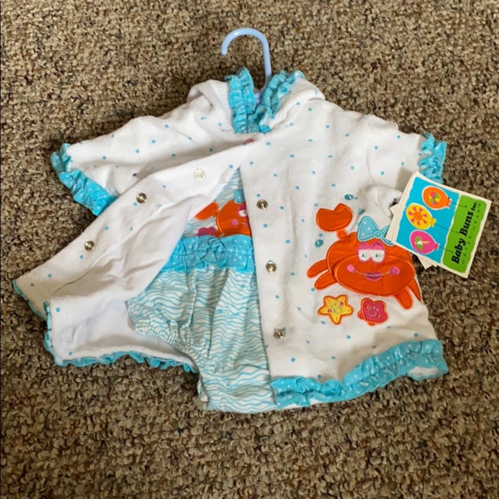 “Baby Buns” beach set